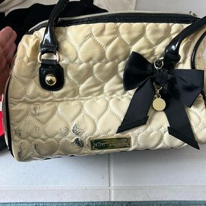 Betsy Johnson Ivory heart satchel with black bow